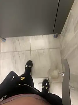 yanbenmle online show from March 9, 7:56 am