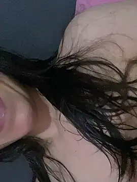 yanbenmle online show from March 22, 7:04 pm