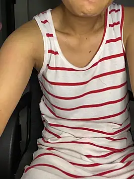 -Lilyn- online show from March 31, 6:21 pm