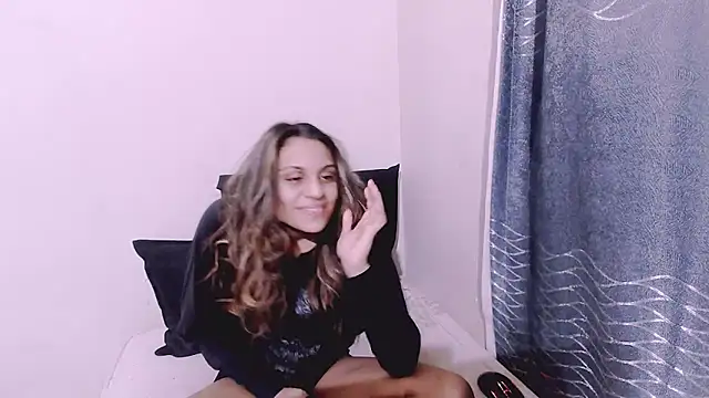 Luscious Lexy online show from June 5, 5:01 am