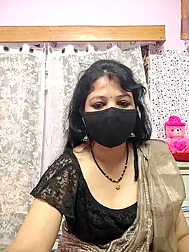 Snapshot of Rani_Mukherjee7676 chatting on May 19, 7:04 am Rani Mukherjee7676 online show from May 19, 7:04 am