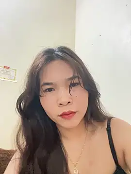 Snapshot of Lyn_baby chatting on March 21, 5:52 am Lyn baby online show from March 21, 5:52 am