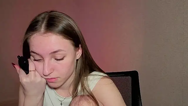 Sweet Pussy Girl online show from March 24, 12:16 pm