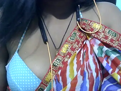Rashmi hotgirl online show from April 20, 1:35 pm