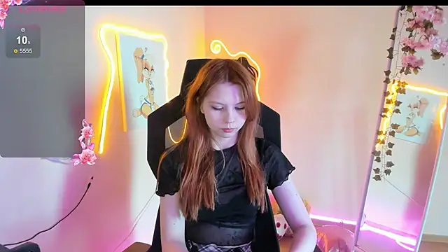 Ember Vexen online show from April 18, 8:38 am