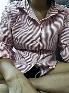 nidhii nude online show from April 13, 5:39 pm