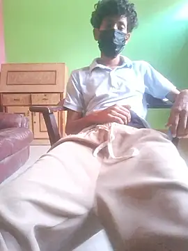 Snapshot of king_parth2002 chatting on May 6, 6:06 am king parth2002 online show from May 6, 6:06 am