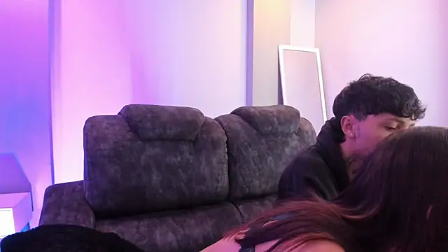 Sky n Zayn online show from April 7, 12:51 pm