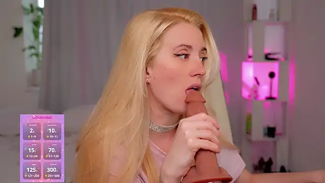 Myfeet inyourmouth online show from April 4, 1:17 pm