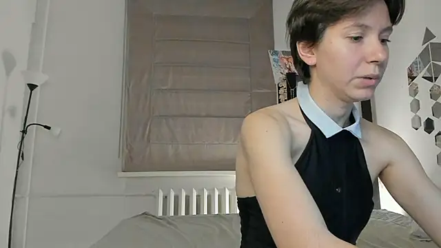 Snapshot of mint_ray chatting on May 4, 9:17 pm mint ray online show from May 4, 9:17 pm