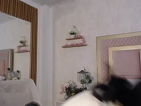 Madii  online show from April 9, 12:22 pm