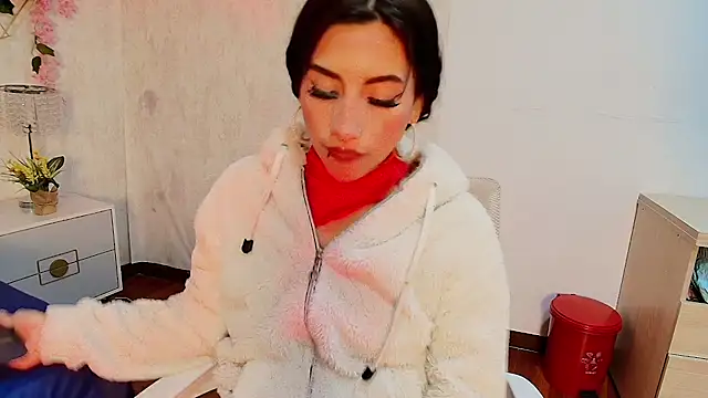 Madii  online show from March 13, 12:21 pm