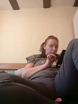 Bella-Monroe online show from April 25, 5:43 pm