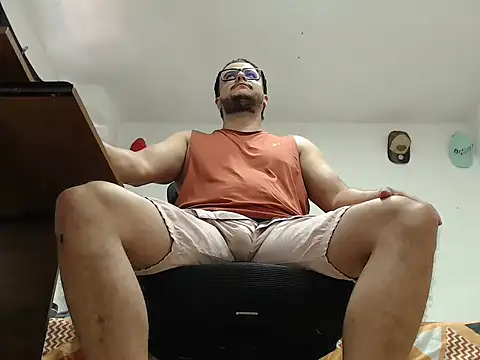 dirtyboyy 96 online show from March 10, 2:43 pm