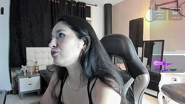 Vicky Angeel online show from June 27, 3:23 am