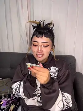 baby akuma online show from March 19, 3:39 am