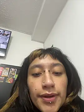 Snapshot of baby_akuma chatting on June 20, 3:00 am baby akuma online show from June 20, 3:00 am