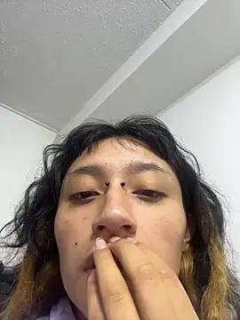 baby akuma online show from April 14, 3:33 am