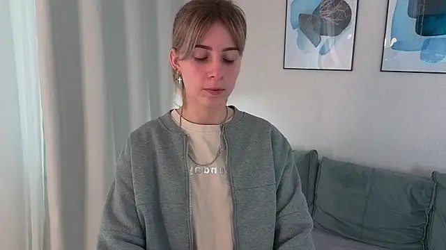 RebeccaaNelson online show from March 25, 7:08 am