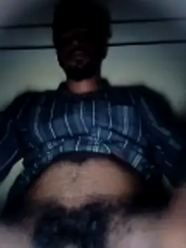 Snapshot of Playboy7305 chatting on May 17, 5:24 pm Playboy7305 online show from May 17, 5:24 pm