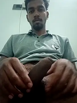 Playboy7305 online show from April 12, 6:00 pm