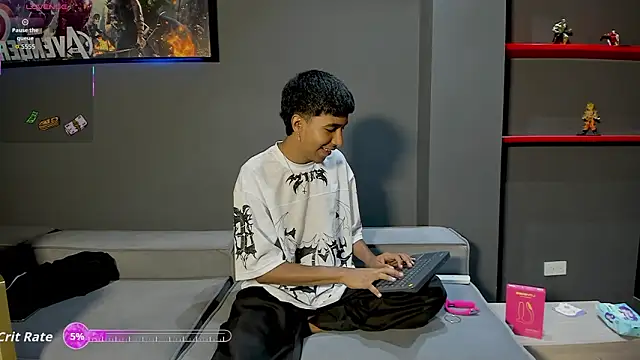 Ender h0tt online show from March 24, 2:06 pm