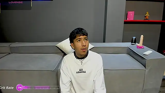 Ender h0tt online show from April 16, 1:45 pm