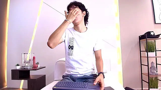 rick flame0 online show from March 11, 1:27 pm