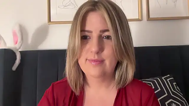 annabellewarick online show from June 6, 9:42 pm