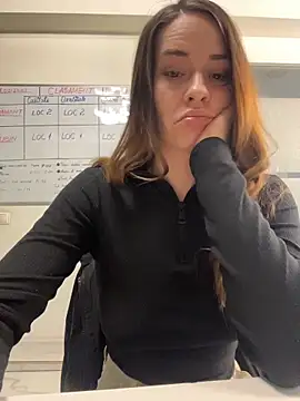 BackDoorPrincesss online show from March 23, 9:03 pm