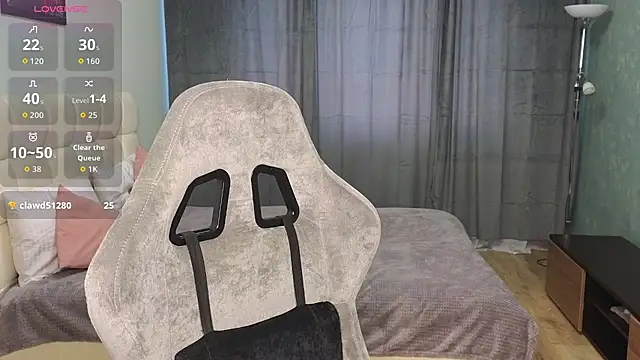 Kristy Bell1 online show from April 10, 7:37 am