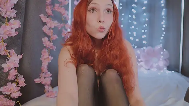 x  sexykitten666  x online show from May 13, 4:14 pm