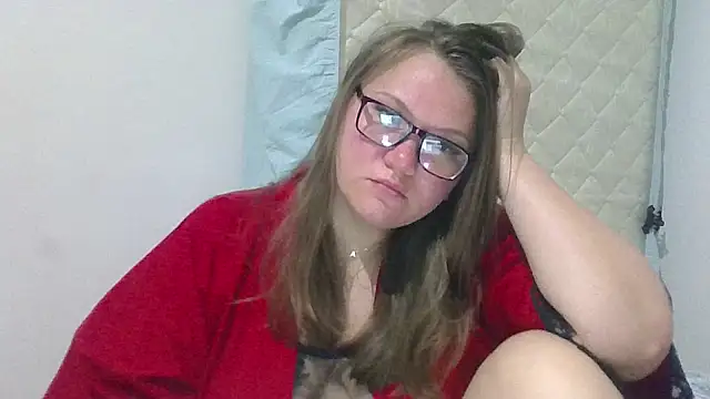 MuseChic Wild online show from April 8, 9:27 pm