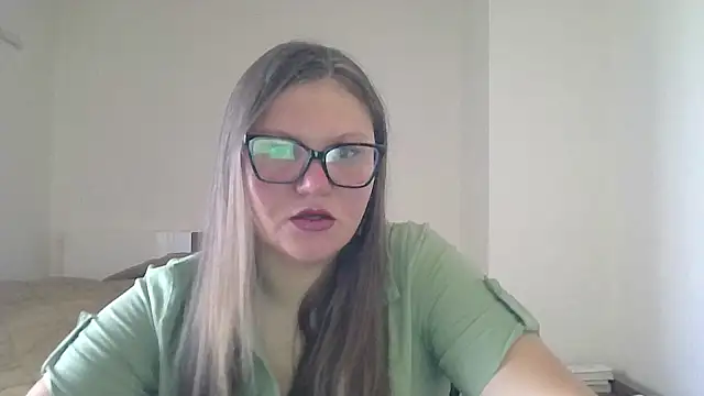 MuseChic Wild online show from July 30, 7:18 am