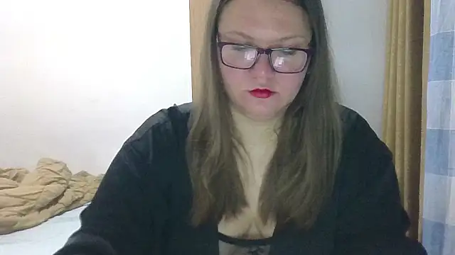 MuseChic Wild online show from May 28, 7:31 pm