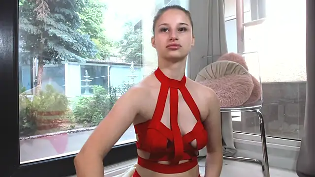 Snapshot of ScarletFlameee chatting on July 12, 5:41 am ScarletFlameee online show from July 12, 5:41 am