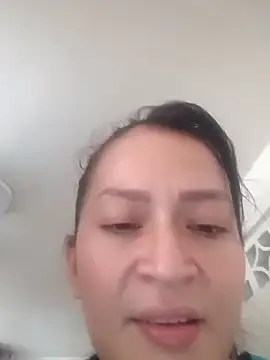 Dr Edna naughty online show from May 3, 9:40 pm
