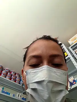 Snapshot of Dr_Edna_naughty chatting on June 30, 2:39 pm Dr Edna naughty online show from June 30, 2:39 pm