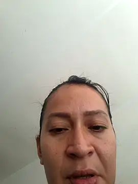 Snapshot of Dr_Edna_naughty chatting on June 26, 2:45 pm Dr Edna naughty online show from June 26, 2:45 pm