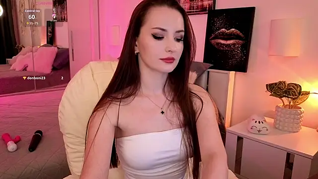 Snapshot of Lady-Ann chatting on June 1, 6:18 pm Lady-Ann online show from June 1, 6:18 pm