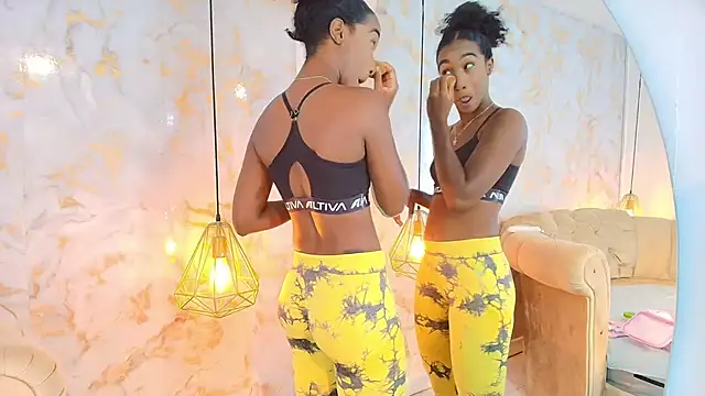 brianaduque online show from April 14, 8:36 pm