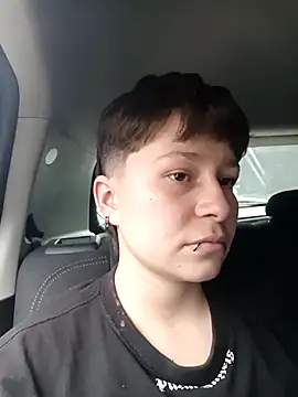 yuya style online show from April 1, 8:06 pm