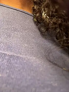 Bunny fire online show from April 8, 7:04 pm