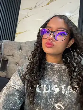 Bunny fire online show from March 28, 7:26 pm