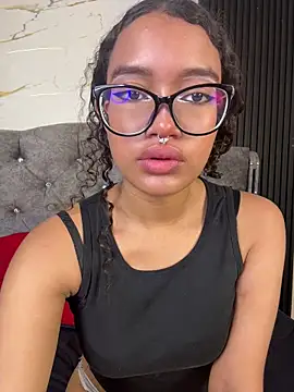 Bunny fire online show from April 16, 7:03 pm