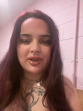 miamelt online show from March 7, 10:37 pm