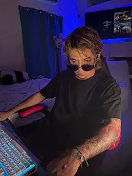 AngelLatinBoy online show from March 13, 9:53 pm