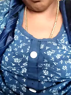 Snapshot of Riyana2026 chatting on July 29, 11:31 am Riyana2026 online show from July 29, 11:31 am