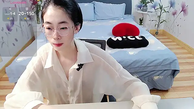 mila-baby-99 online show from April 26, 7:16 am