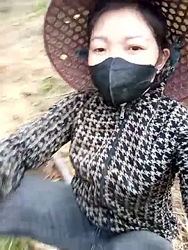 Bling-pusy online show from March 28, 10:16 am